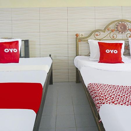 Putih Mulia Homestay Syariah Lumajang Zewnętrze zdjęcie