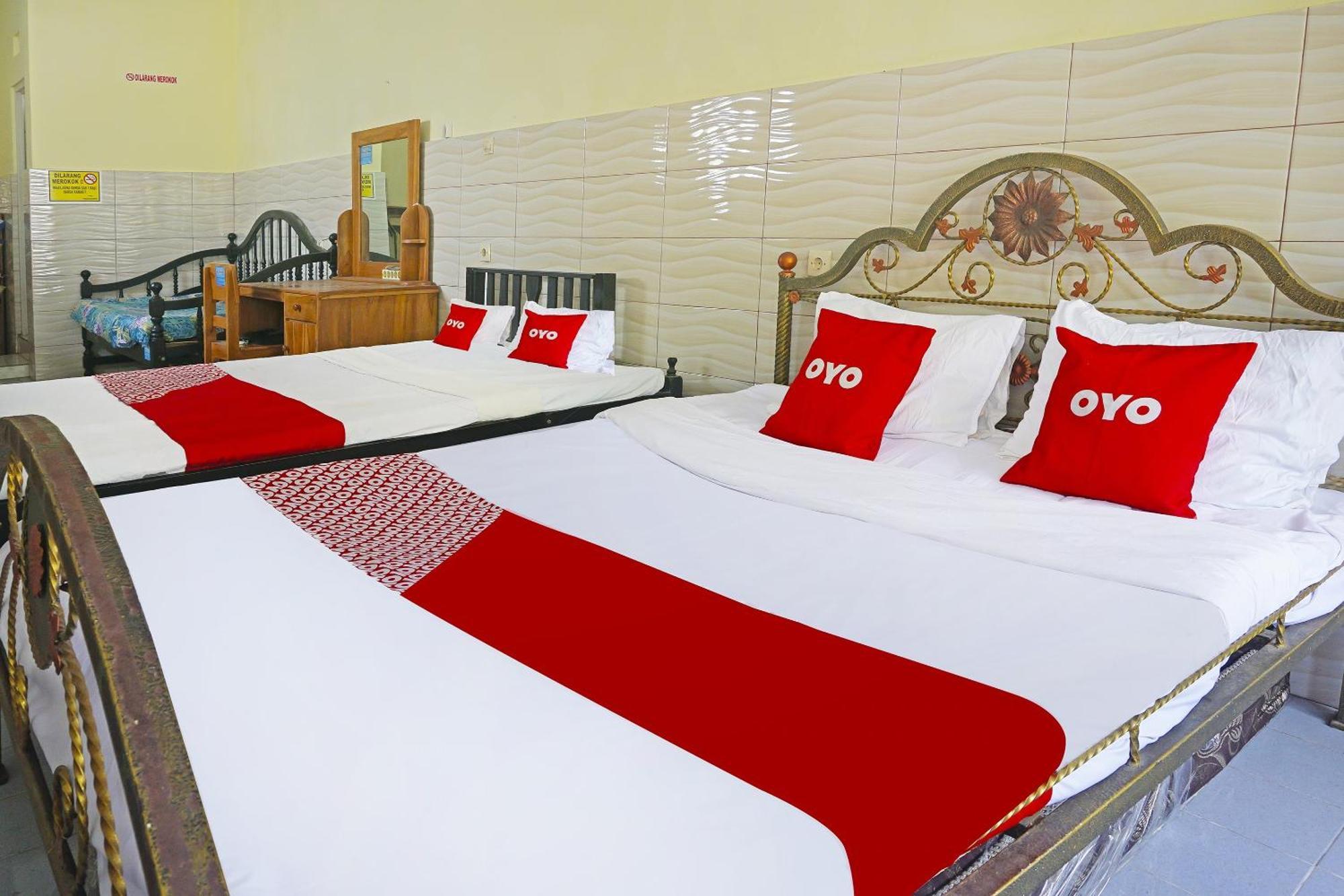 Putih Mulia Homestay Syariah Lumajang Zewnętrze zdjęcie